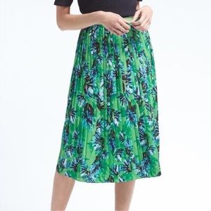 flared leather skirt